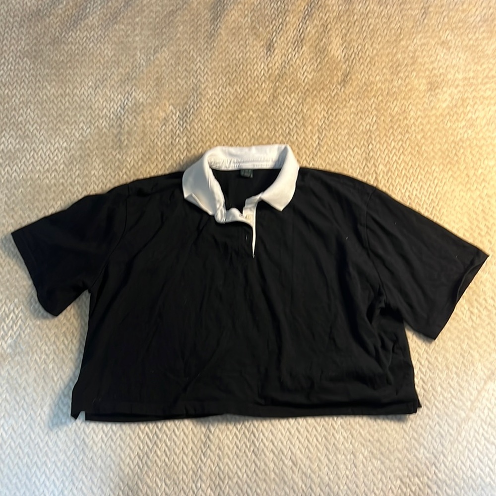 Wild fable black + white collared crop top